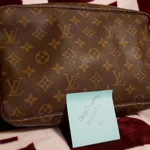❤❤SOLD❤❤Louis Vuitton Monogram Trousse Toilette 28